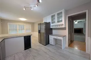 443 Cricket Ridge Ct, Lawrenceville, GA 30044 - Photo 6