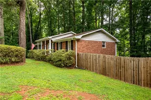 589 Dogwood Dr, Lawrenceville, GA 30046 - Photo 36