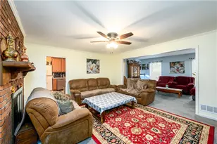 589 Dogwood Dr, Lawrenceville, GA 30046 - Photo 12