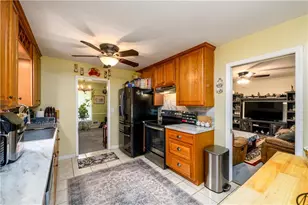 589 Dogwood Dr, Lawrenceville, GA 30046 - Photo 14