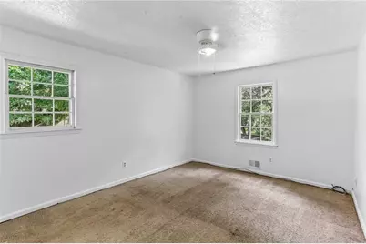 4145 Emerald North Drive, Decatur, GA 30035 - Photo 12