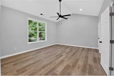 100 Willow Creek Drive, Locust Grove, GA 30248 - Photo 16