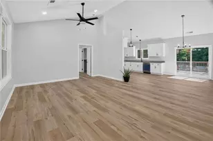 100 Willow Creek Dr, Locust Grove, GA 30248 - Photo 10