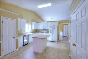 1705 Prospect Creek Dr, Lawrenceville, GA 30043 - Photo 16