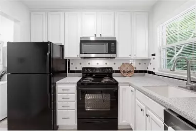 2355 Henderson Mill Road NE #4, Atlanta, GA 30345 - Photo 8