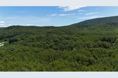 587 E Valley Road NE, Rydal, GA 30171 - Photo 2