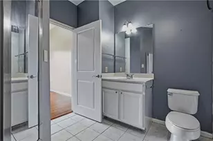 3040 Peachtree Rd NW, Atlanta, GA 30305 - Photo 22