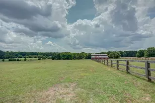 335 Old Farm Rd, Fayetteville, GA 30215 - Photo 16