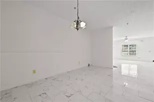 5090 Leeshire Trace, Tucker, GA 30084 - Photo 18