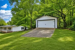 420 Long Piney Rd, Mansfield, GA 30055 - Photo 16