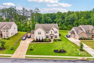 415 Traditions Lane, Hampton, GA 30228 - Photo 4