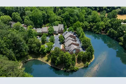 3010 Riverside Road #3010, Roswell, GA 30076 - Photo 2