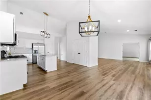 1525 Keystone Dr, Suwanee, GA 30024 - Photo 12