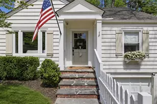 240 Eureka Dr NE, Atlanta, GA 30305 - Photo 2