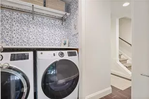 240 Eureka Dr NE, Atlanta, GA 30305 - Photo 28