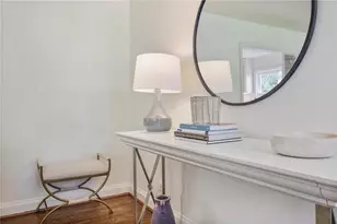 240 Eureka Dr NE, Atlanta, GA 30305 - Photo 18