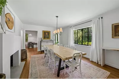 2069 Edinburgh Terrace NE, Atlanta, GA 30307 - Photo 10