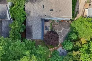 2069 Edinburgh Terrace NE, Atlanta, GA 30307 - Photo 56