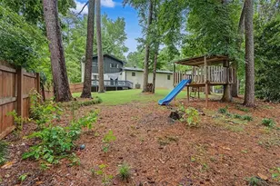 2204 Pine Point Dr, Lawrenceville, GA 30043 - Photo 30