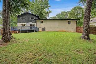 2204 Pine Point Dr, Lawrenceville, GA 30043 - Photo 28