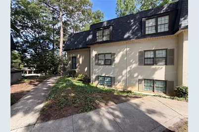 27 Chaumont Square NW, Atlanta, GA 30327 - Photo 16