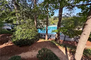 27 Chaumont Square NW, Atlanta, GA 30327 - Photo 18
