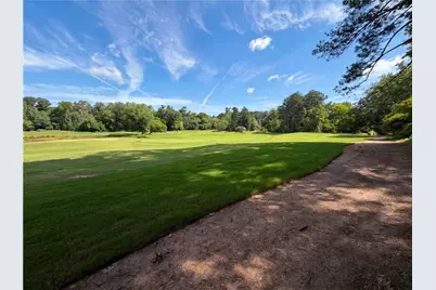 27 Chaumont Square NW, Atlanta, GA 30327 - Photo 22