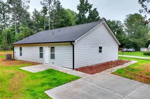 301 Carwood Dr, Monroe, GA 30655 - Photo 4
