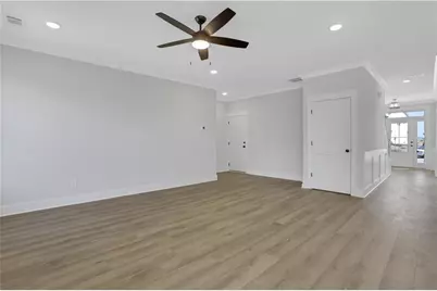 7048 Manchester Drive, Flowery Branch, GA 30542 - Photo 14