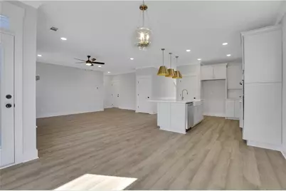 7048 Manchester Drive, Flowery Branch, GA 30542 - Photo 22