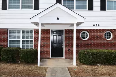 639 Mill Stone Bluff #A, Monroe, GA 30655 - Photo 2
