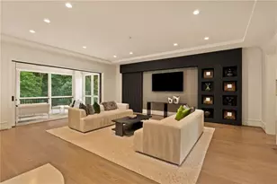 5260 Long Island Dr NW, Atlanta, GA 30327 - Photo 14