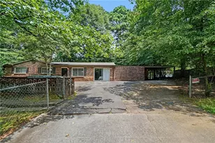 1415 Sycamore Dr, Kennesaw, GA 30152 - Photo 2