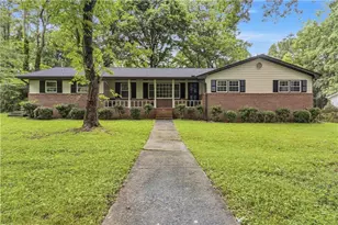 420 Creekview Ct, Marietta, GA 30064 - Photo 1