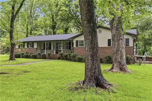 420 Creekview Ct, Marietta, GA 30064 - Photo 2