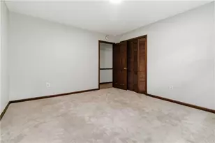 420 Creekview Ct, Marietta, GA 30064 - Photo 18