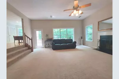 2737 Crestworth Lane, Buford, GA 30519 - Photo 2