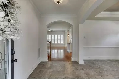7823 Keepsake Lane, Flowery Branch, GA 30542 - Photo 4