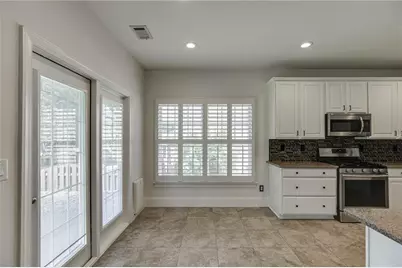 7823 Keepsake Lane, Flowery Branch, GA 30542 - Photo 12