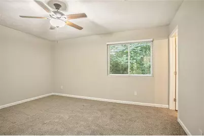4645 Hairston Crossing Place, Stone Mountain, GA 30083 - Photo 18
