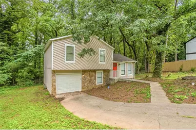4645 Hairston Crossing Place, Stone Mountain, GA 30083 - Photo 2