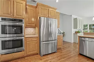 537 Old Collins Rd, Hoschton, GA 30548 - Photo 18