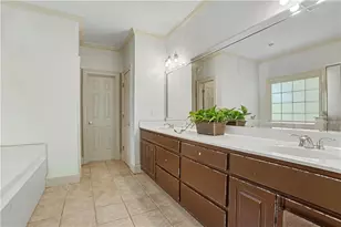 537 Old Collins Rd, Hoschton, GA 30548 - Photo 20