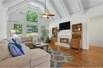 537 Old Collins Road, Hoschton, GA 30548 - Photo 10