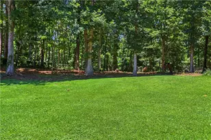 537 Old Collins Rd, Hoschton, GA 30548 - Photo 34