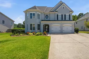 211 Highlands Dr, Woodstock, GA 30188 - Photo 2