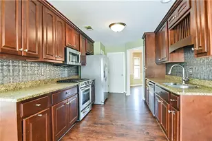 1875 Clear Springs Ln, Lawrenceville, GA 30043 - Photo 8