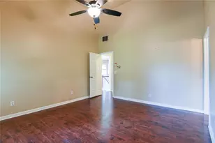 1875 Clear Springs Ln, Lawrenceville, GA 30043 - Photo 18