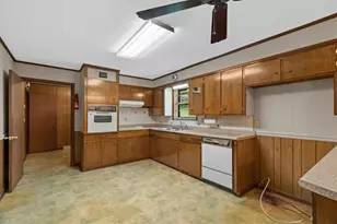169 Echota Ave, Calhoun, GA 30701 - Photo 8