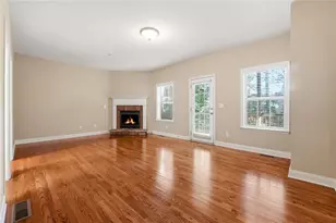 9040 Woodland Trail, Alpharetta, GA 30009 - Photo 6